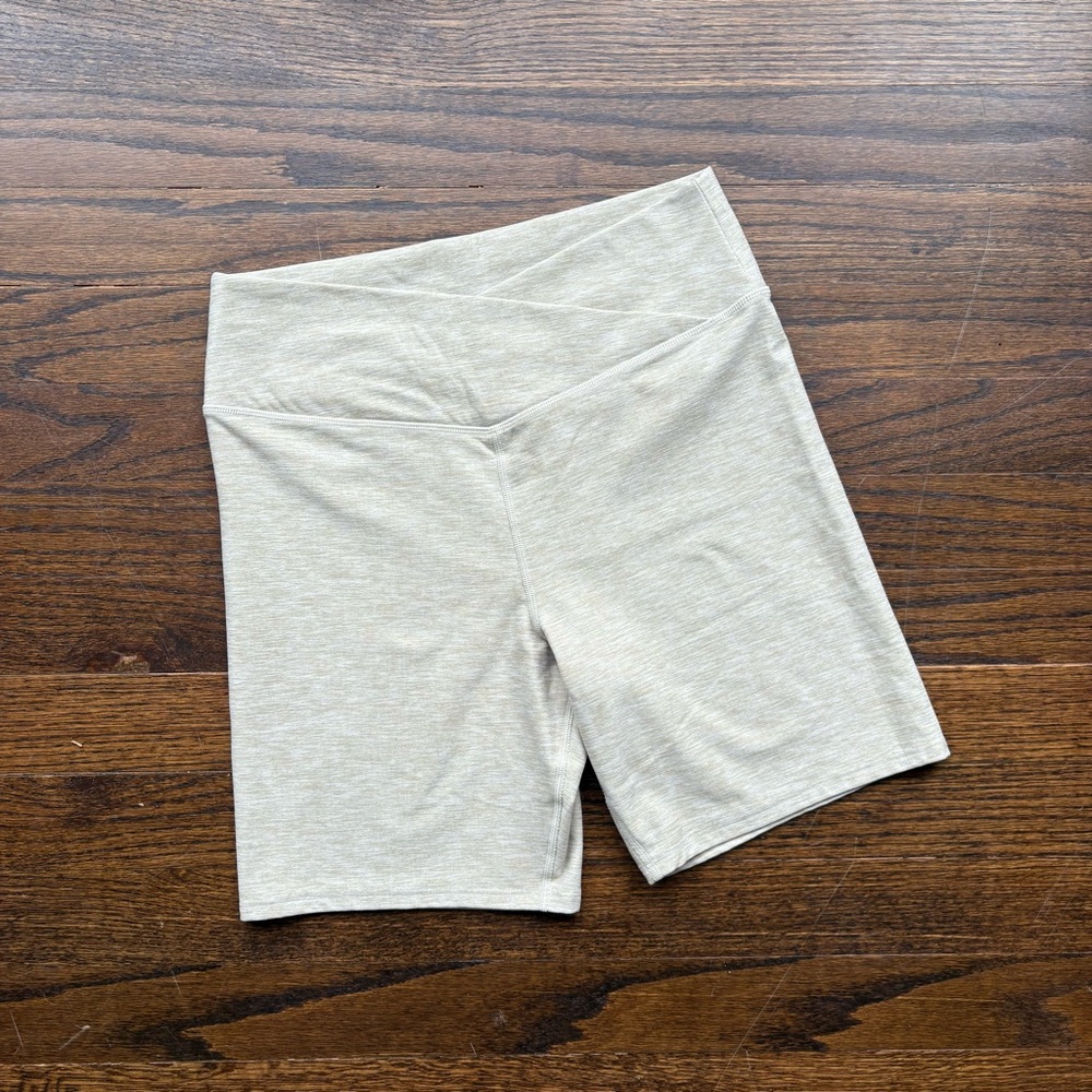 Abercrombie and Fitch High-Waist Cream Bike Shorts Medium